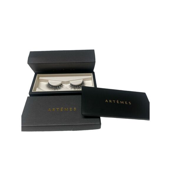 Artemes Lash Sungazers Crossover Lashes New Open Box - Picture 1 of 1